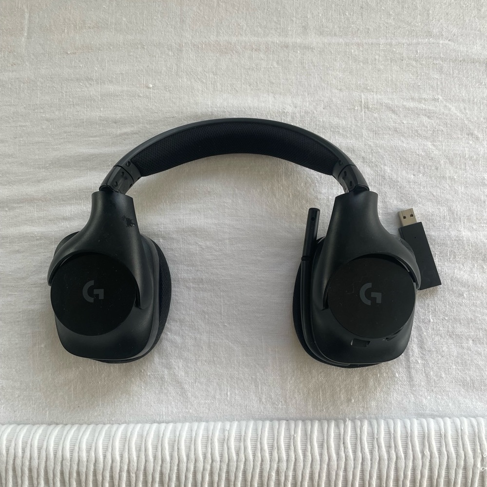 Logitech Black Wireless Headset
